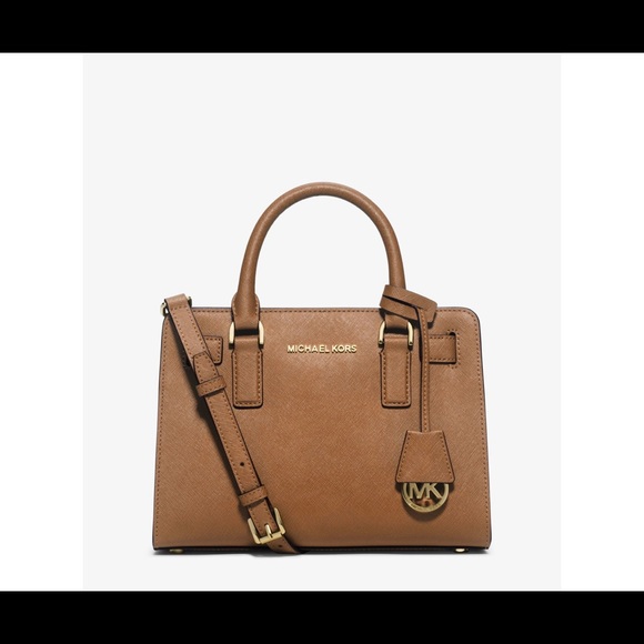 Beautiful MK purse - Picture 2 of 3